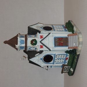 Rosebud Chapel by Lemax